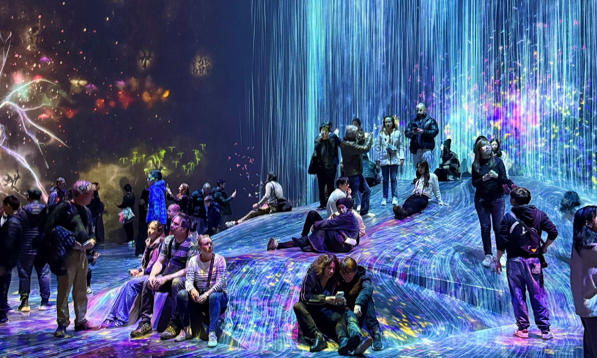 คอนเซ็ปต์ที่แหวกแนวที่สุด Borderless World
