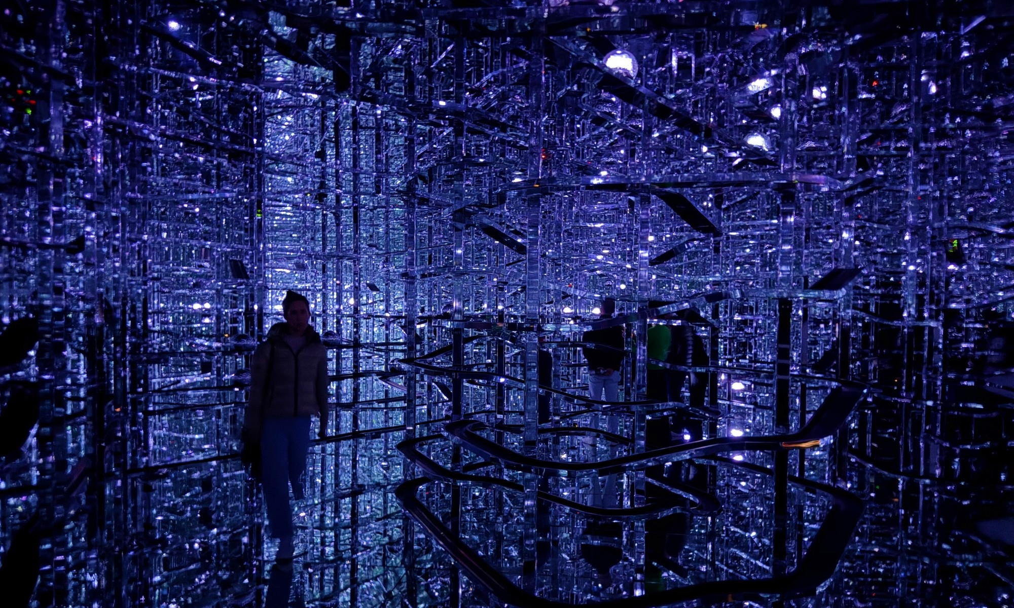 คอนเซ็ปต์ที่แหวกแนวที่สุด Borderless World