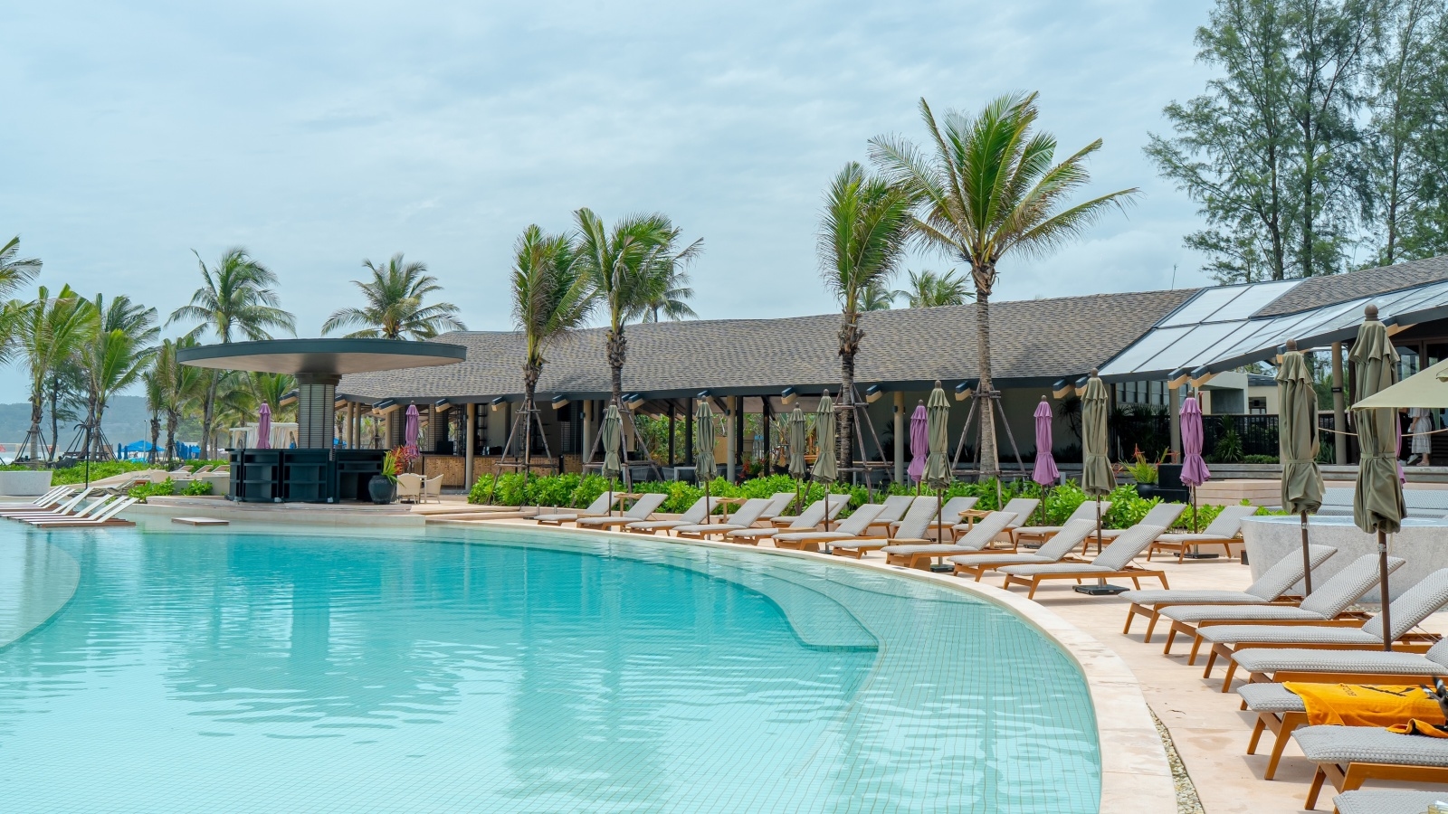 RAVA Beach Club Phuket