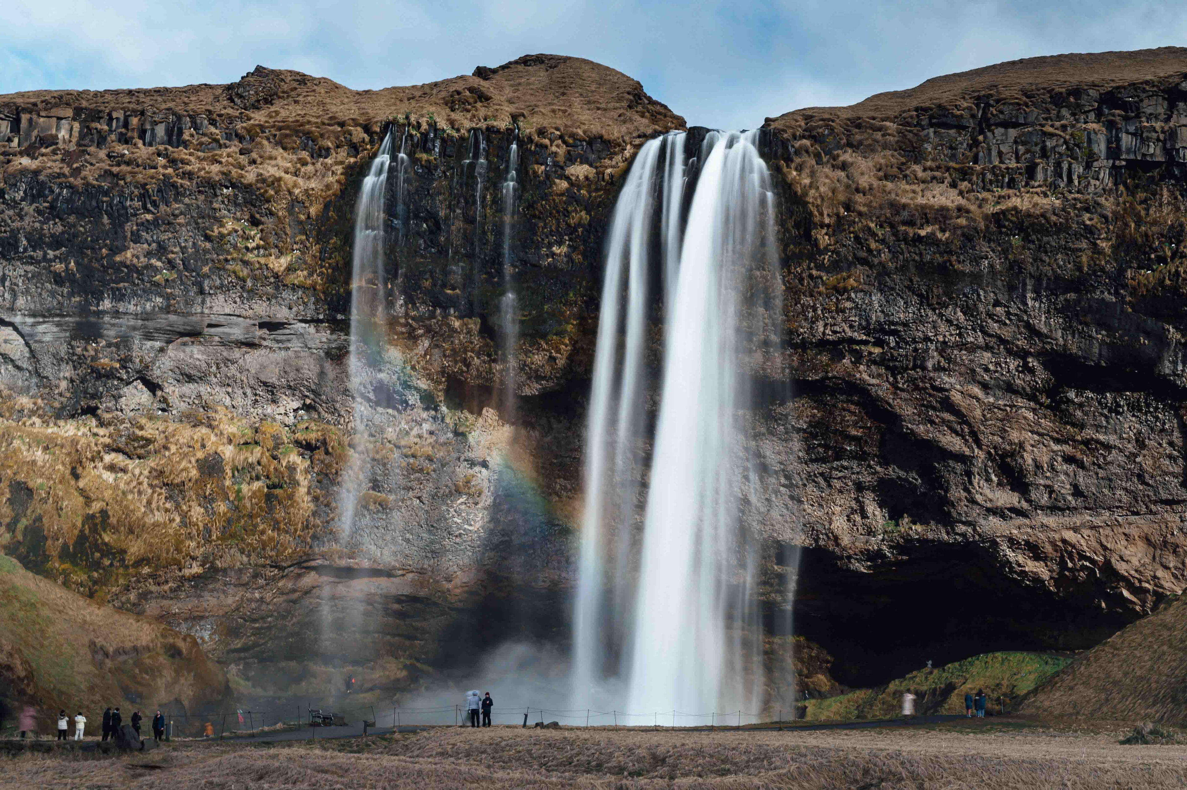 น้ำตก Seljalandsfoss ไอซ์แลนด์