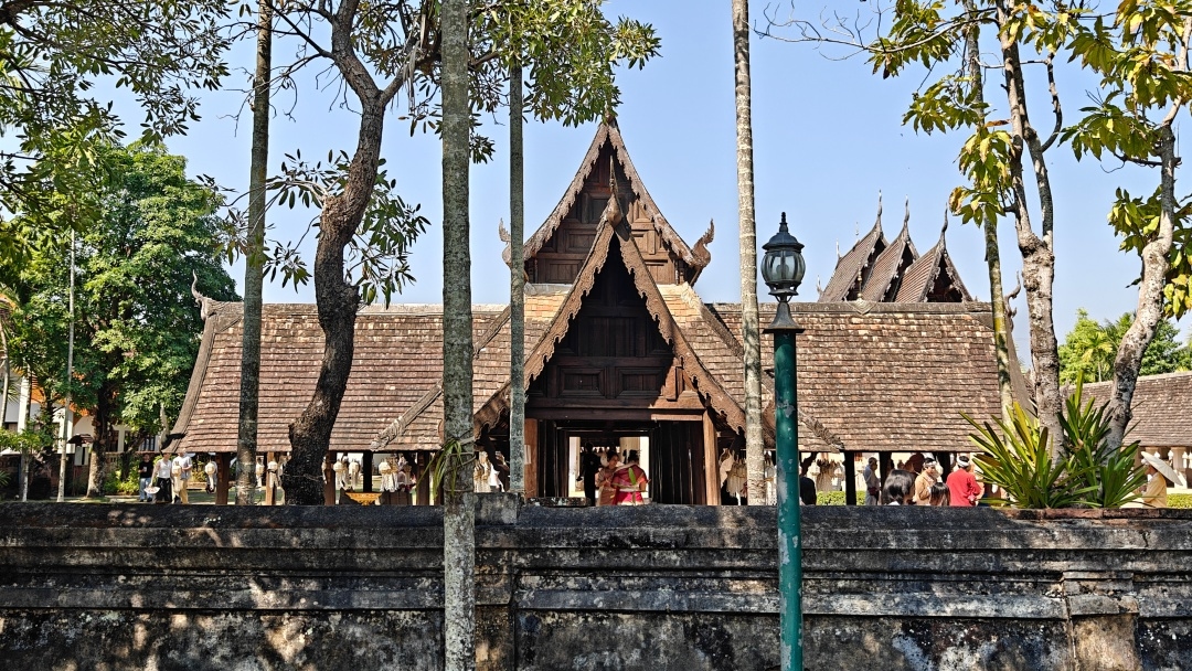 วัดต้นเกว๋น หรือ วัดอินทราวาส เชียงใหม่